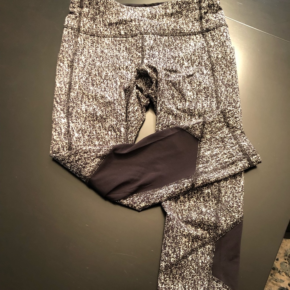 Lululemon Pace Rival Crop Leggings 22”